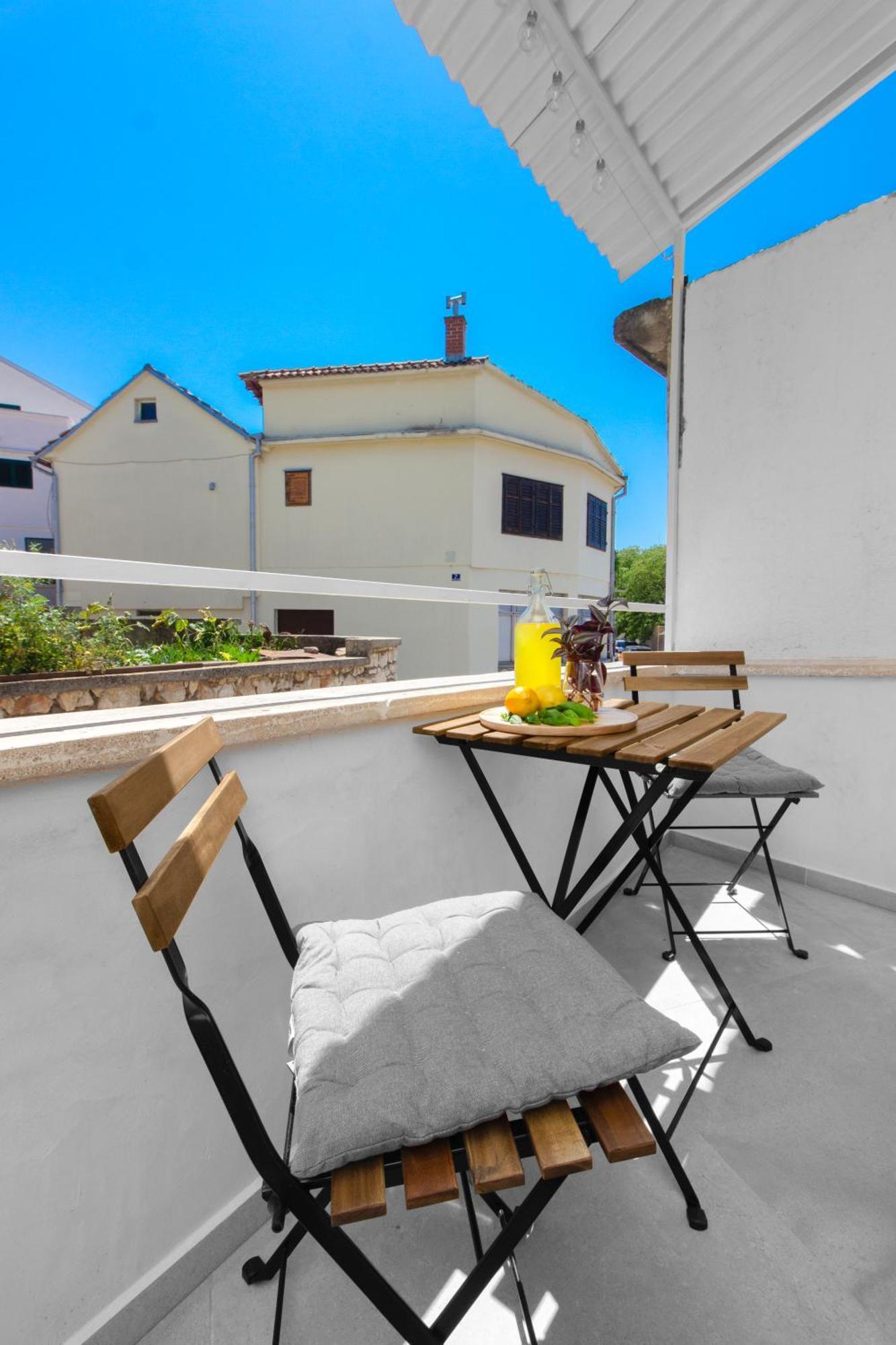 Studio Apartman Casa Lambasa Šibenik Esterno foto