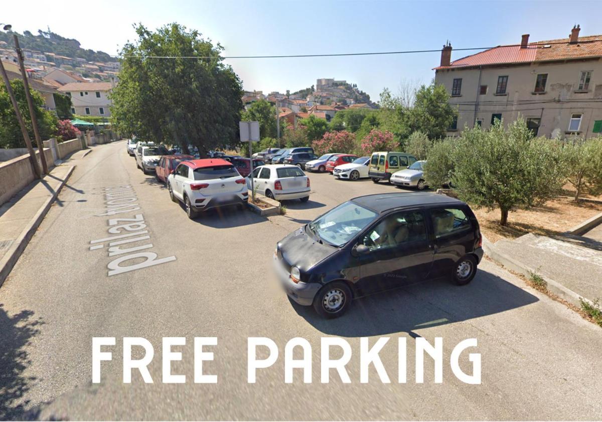 Studio Apartman Casa Lambasa Šibenik Esterno foto